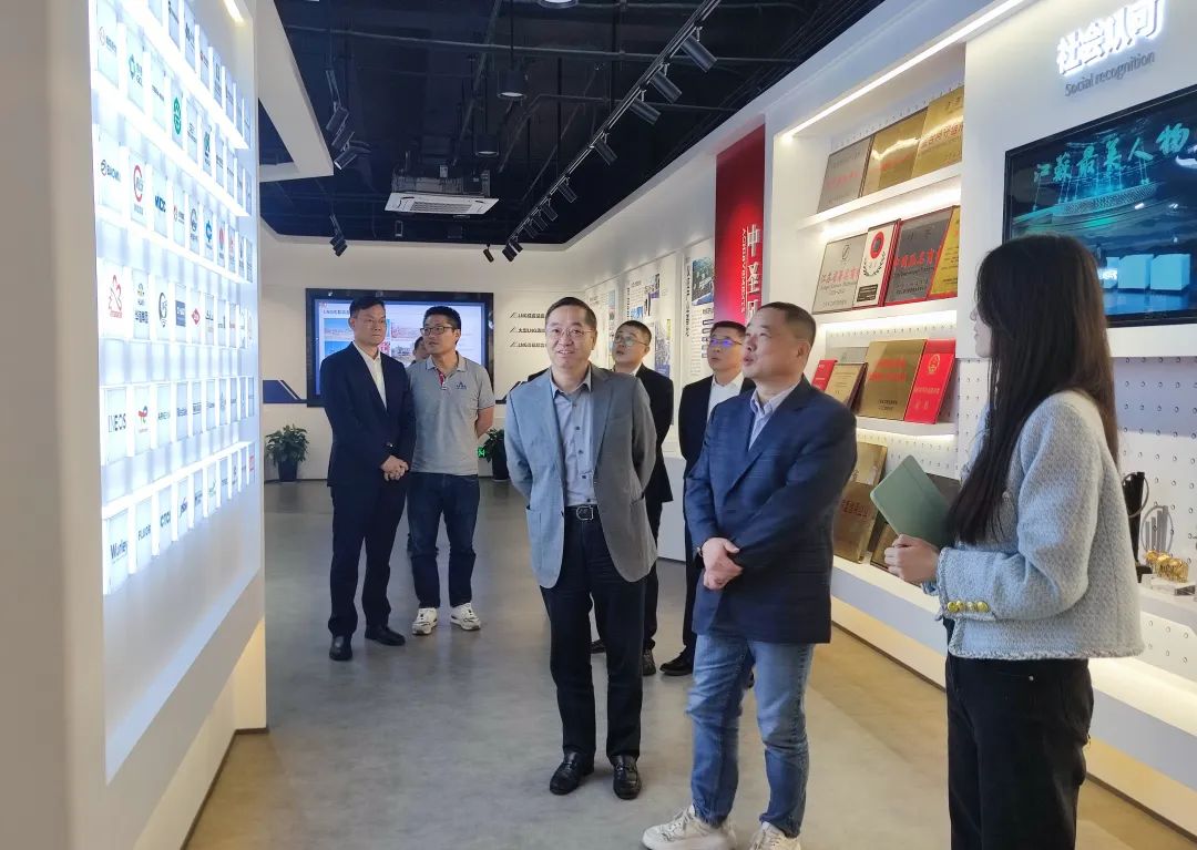 大明国际拜访中圣科技、南京宝色